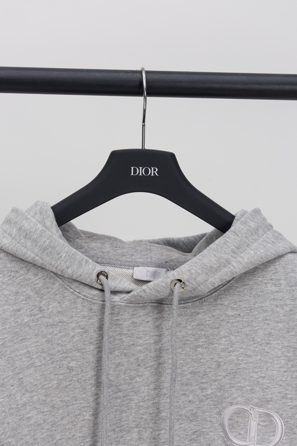 ブランドパーカー側面デザイン